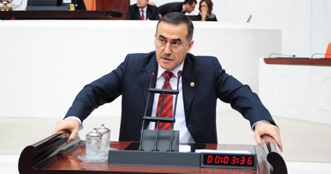 CHP İstanbul Milletvekili İhsan Özkes