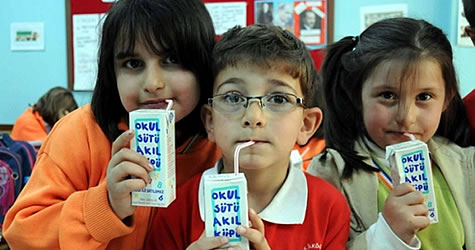  Özel okullar da süt ve tablet istiyor 