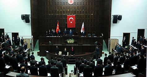 TBMM 9. Dönem Türkiye Öğrenci Meclisi toplandı
