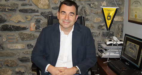 İstanbul Erkek Liseliler Eğitim Vakfı Başkanı Prof. Dr. Ata Anıl