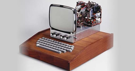 İlk Apple 374 bin dolara satıldı