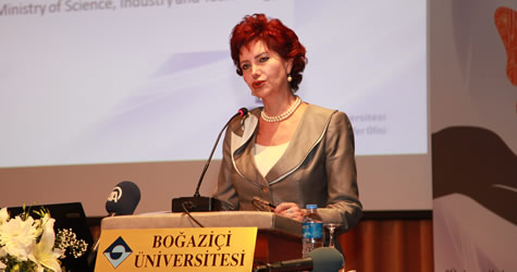 Dünya liderlik konferansında tek Türk akademisyen