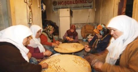 Ev kadınlarının başlattığı burs kampanyası büyüyor