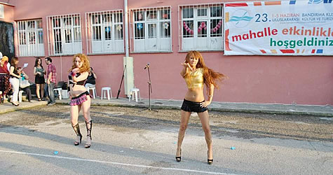 Okulda erotik dansa soruşturma