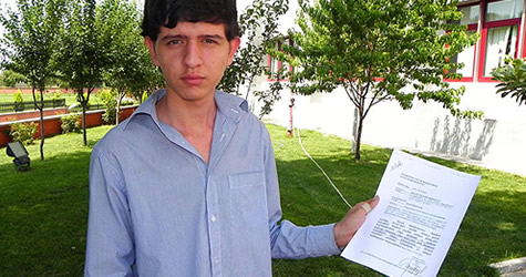 Başbakan şikayetçi değil ama 11 ay hapis cezası aldı
