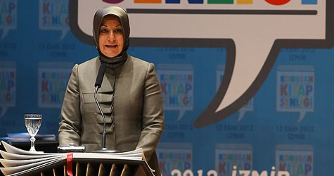 Hayrünnisa Gül, yeterince kitap okunmamasını eleştirdi