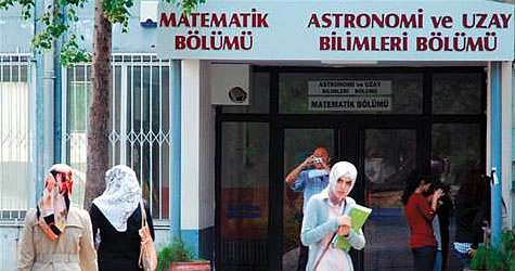 prof başörtülü öğrencileri fişliyor iddiası