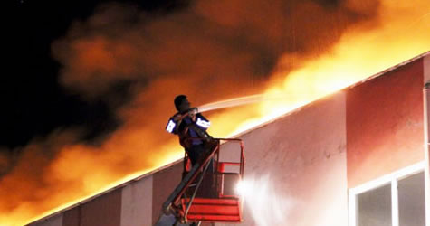 öğrenci yurdunda yangın 