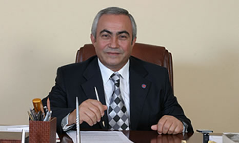 nazmi_arikan