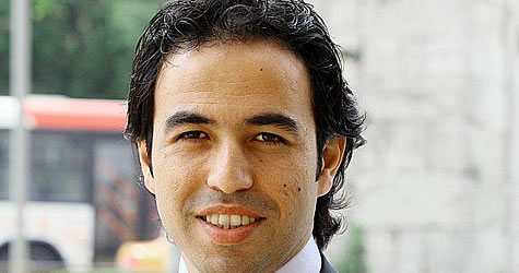 ozgur_bolat