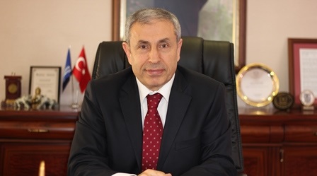 senay_yalcin_bau_rektor