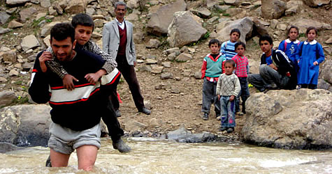 Erzurum’un Çat ilçesi Çimenözü köyüne bağlı Kütüklü