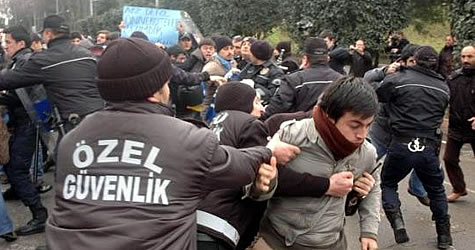 katü'de olaylı protesto