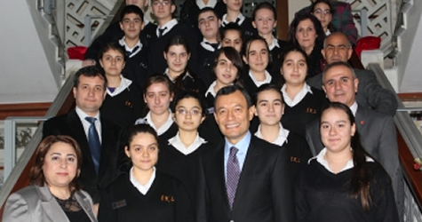 İzmir Kız Lisesi - Güzellerin Lisesi